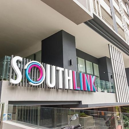 Southlink Bangsar South By Five Senses Aparthotel กัวลาลัมเปอร์ ภายนอก รูปภาพ